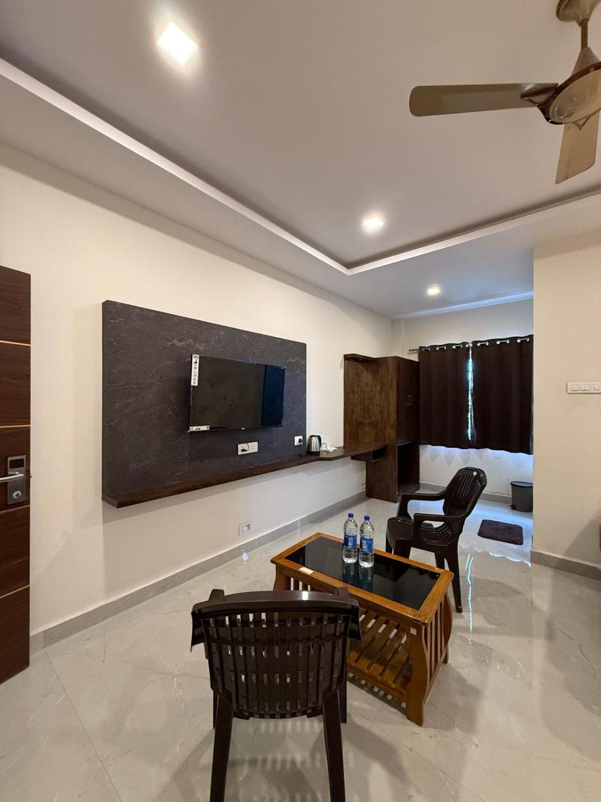 Arudra Residency Hotel Tiruvannāmalai Eksteriør billede