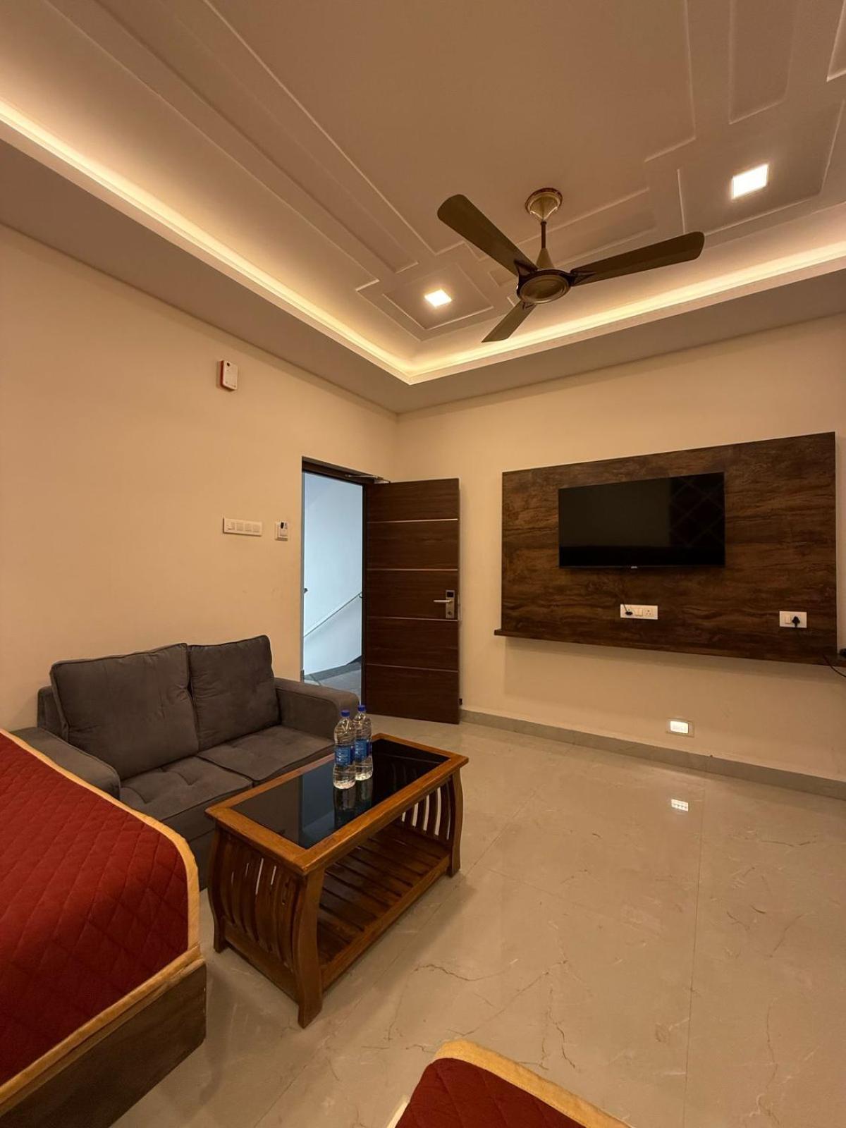 Arudra Residency Hotel Tiruvannāmalai Eksteriør billede